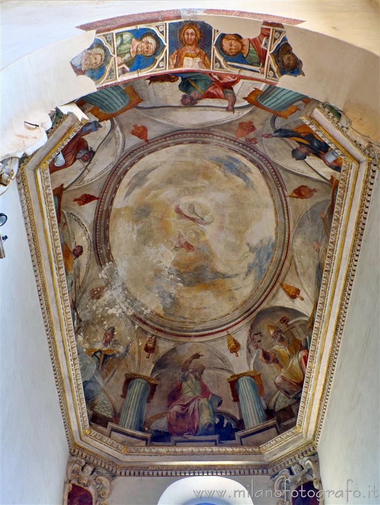 Milano - Volta della Cappella di San Tommaso di Villanova nella Basilica di San Marco